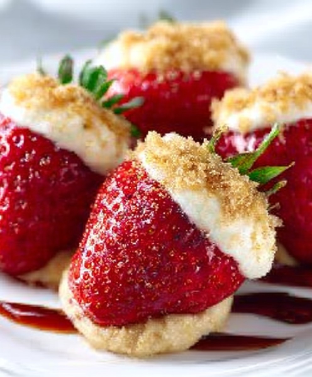 Cheesecake Stuffed Strawberries
